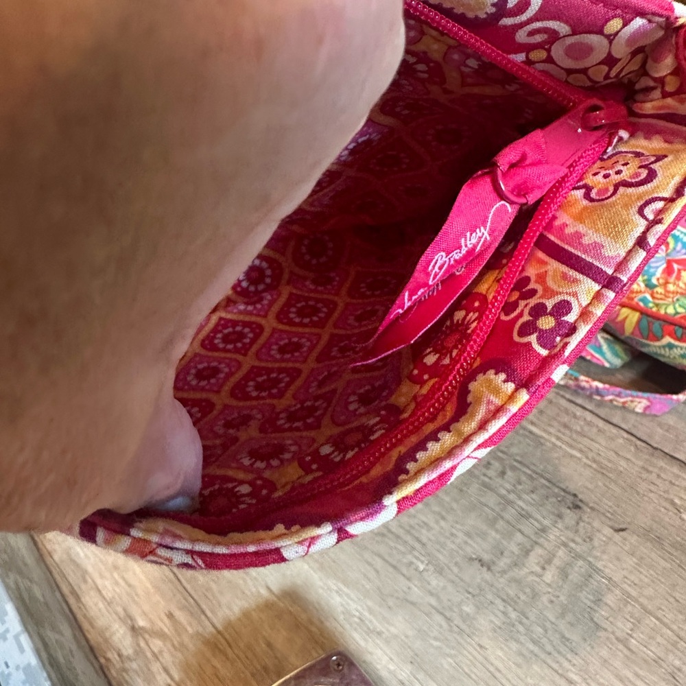 Vera Bradley Raspberry Fizz Paisley Small Mini Bag - Picture 6 of 6